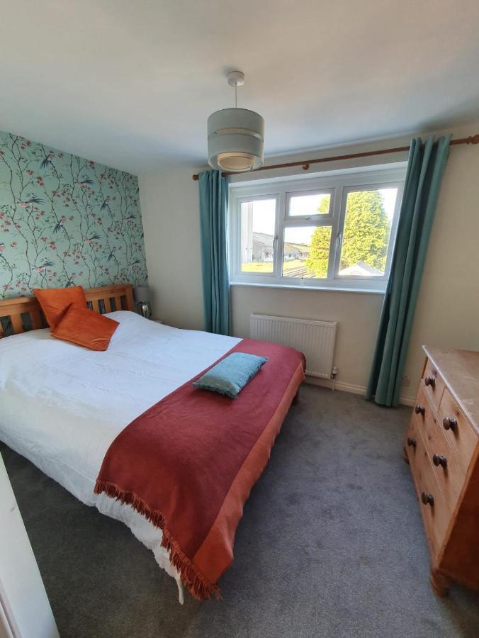 세인트오스틀 Station House B&B 외부 사진