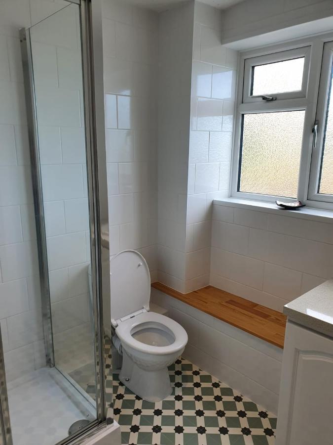 세인트오스틀 Station House B&B 외부 사진